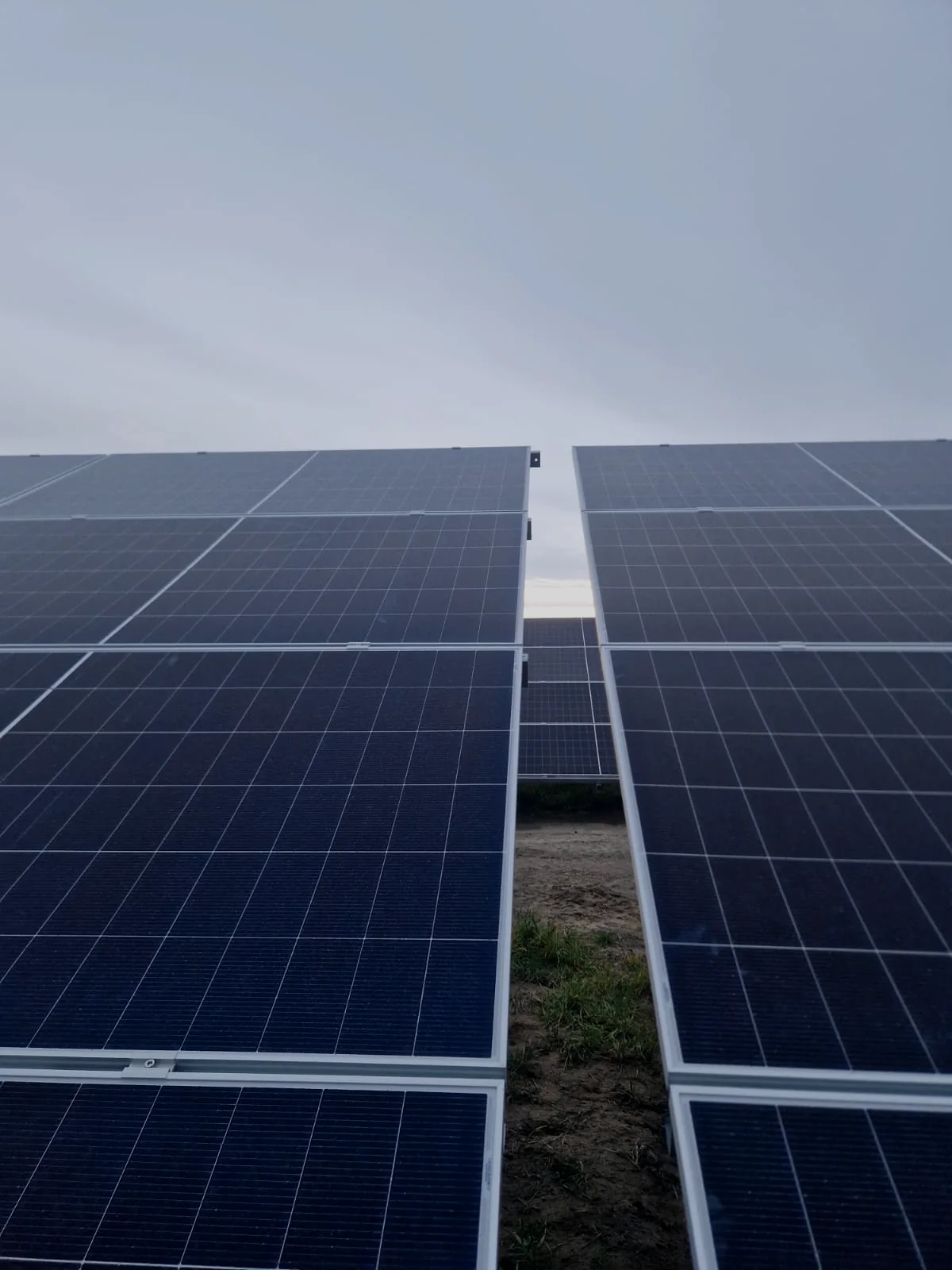 Montaż modułów PV